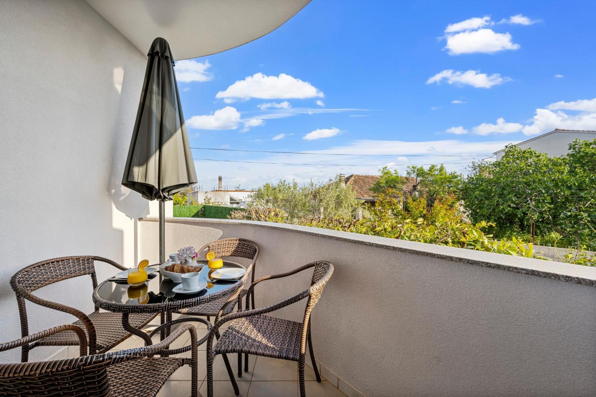 Aquarius Apartments - Beachside With Heated Pool Βόντιτσε Δωμάτιο φωτογραφία