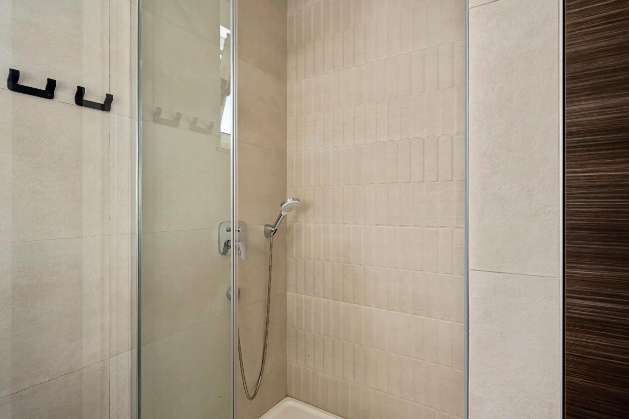 Aquarius Apartments - Beachside With Heated Pool Βόντιτσε Δωμάτιο φωτογραφία