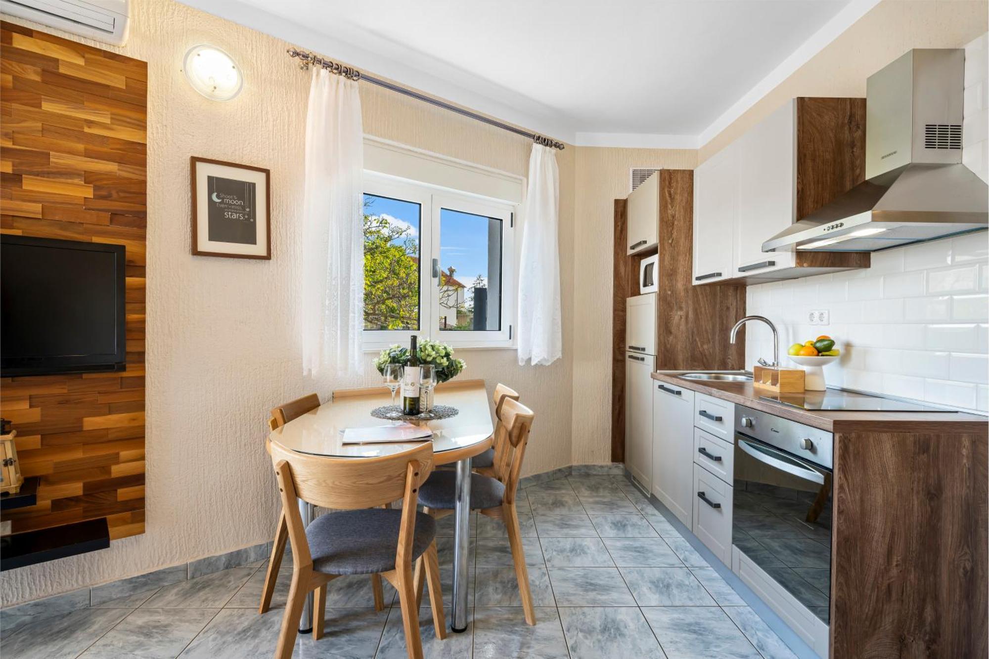 Aquarius Apartments - Beachside With Heated Pool Βόντιτσε Δωμάτιο φωτογραφία