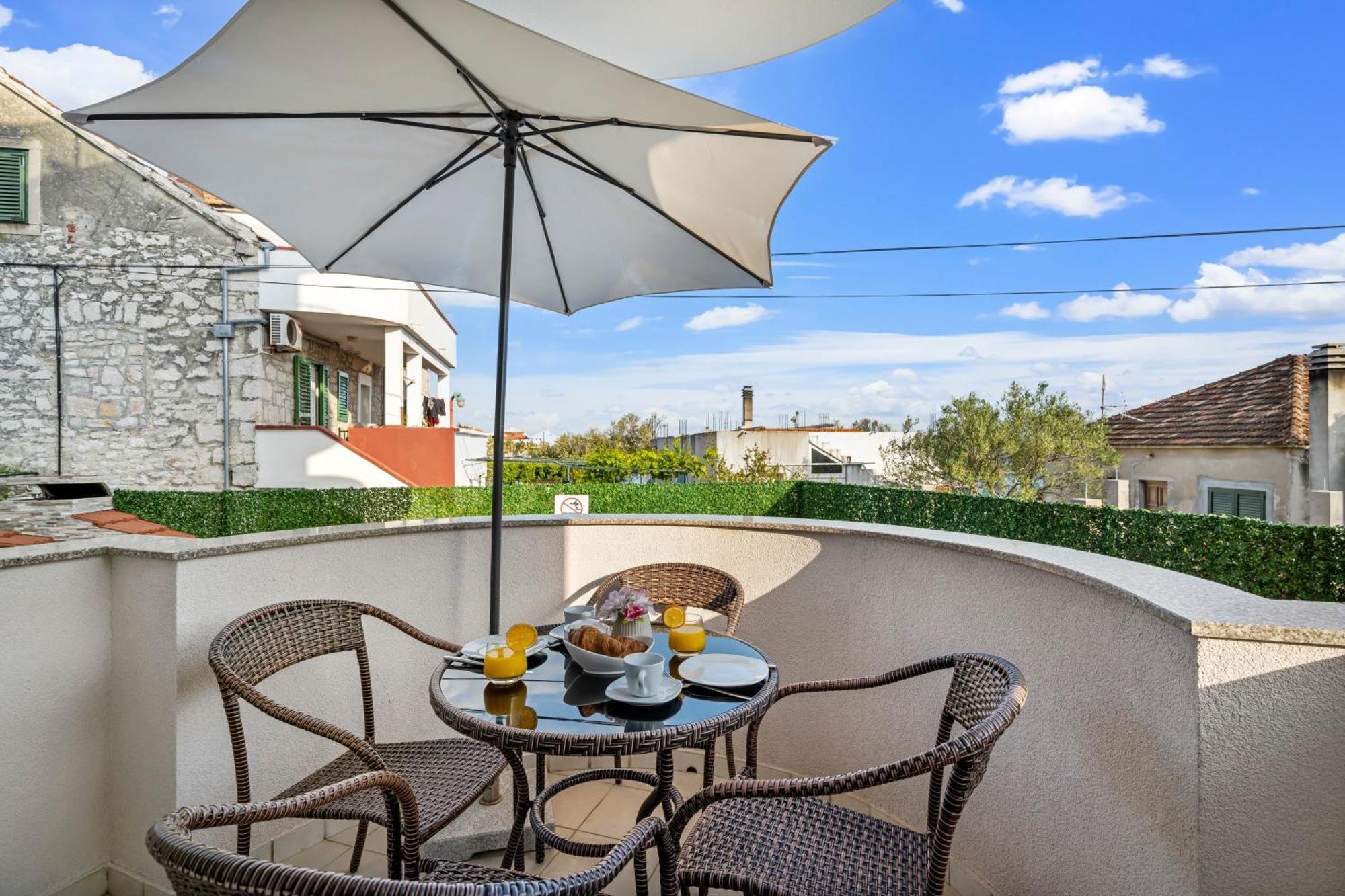 Aquarius Apartments - Beachside With Heated Pool Βόντιτσε Δωμάτιο φωτογραφία