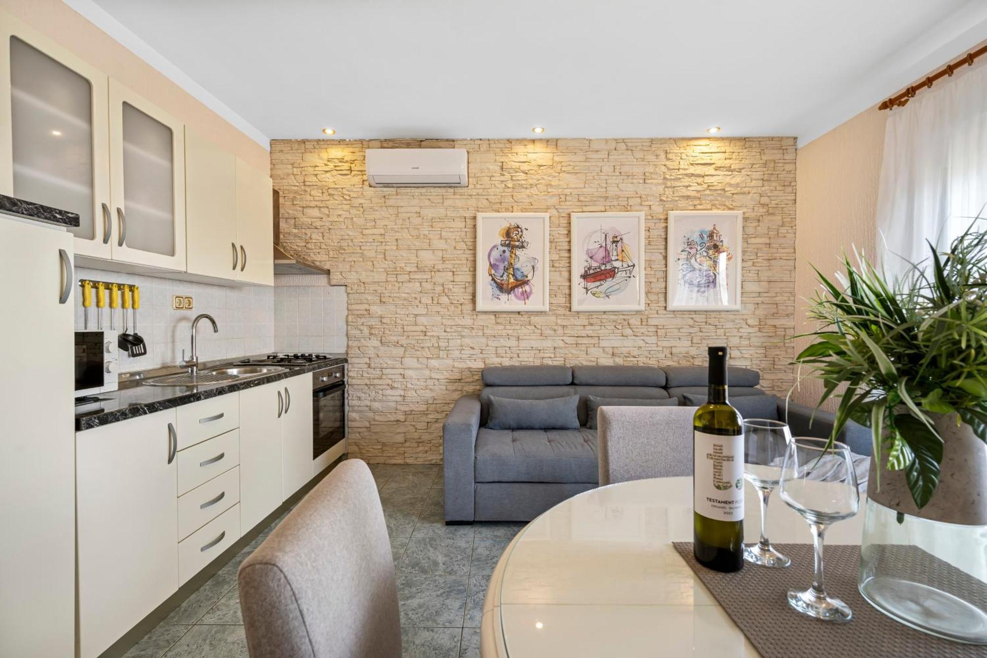Aquarius Apartments - Beachside With Heated Pool Βόντιτσε Δωμάτιο φωτογραφία