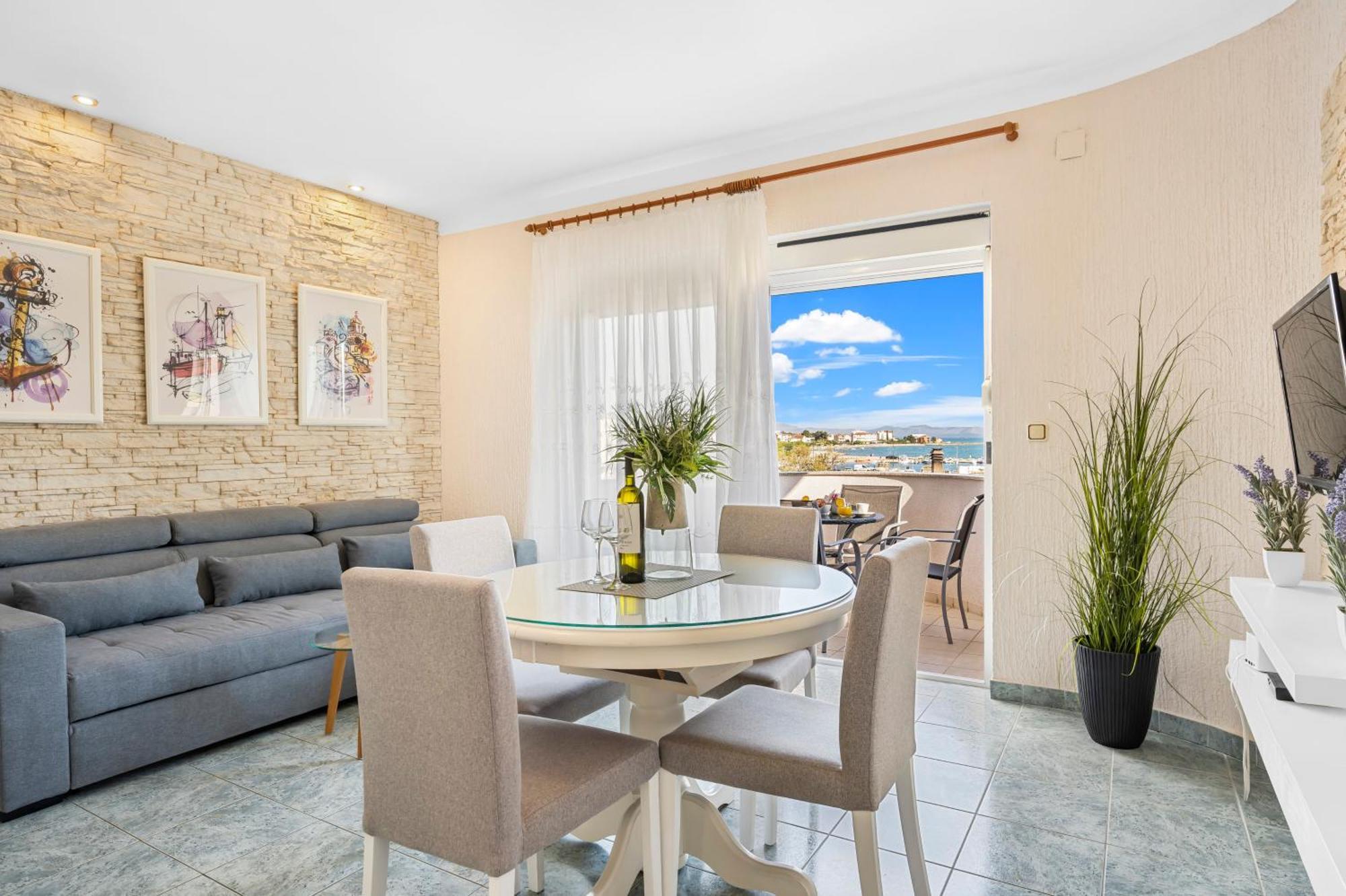 Aquarius Apartments - Beachside With Heated Pool Βόντιτσε Εξωτερικό φωτογραφία